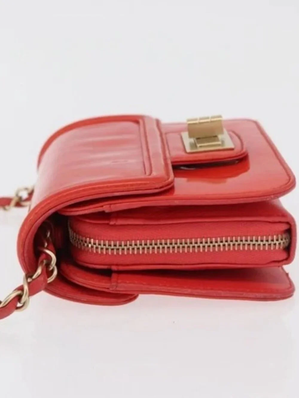 CHANEL Chain Shoulder Wallet Patent leather Orange Gold CC Auth 130637